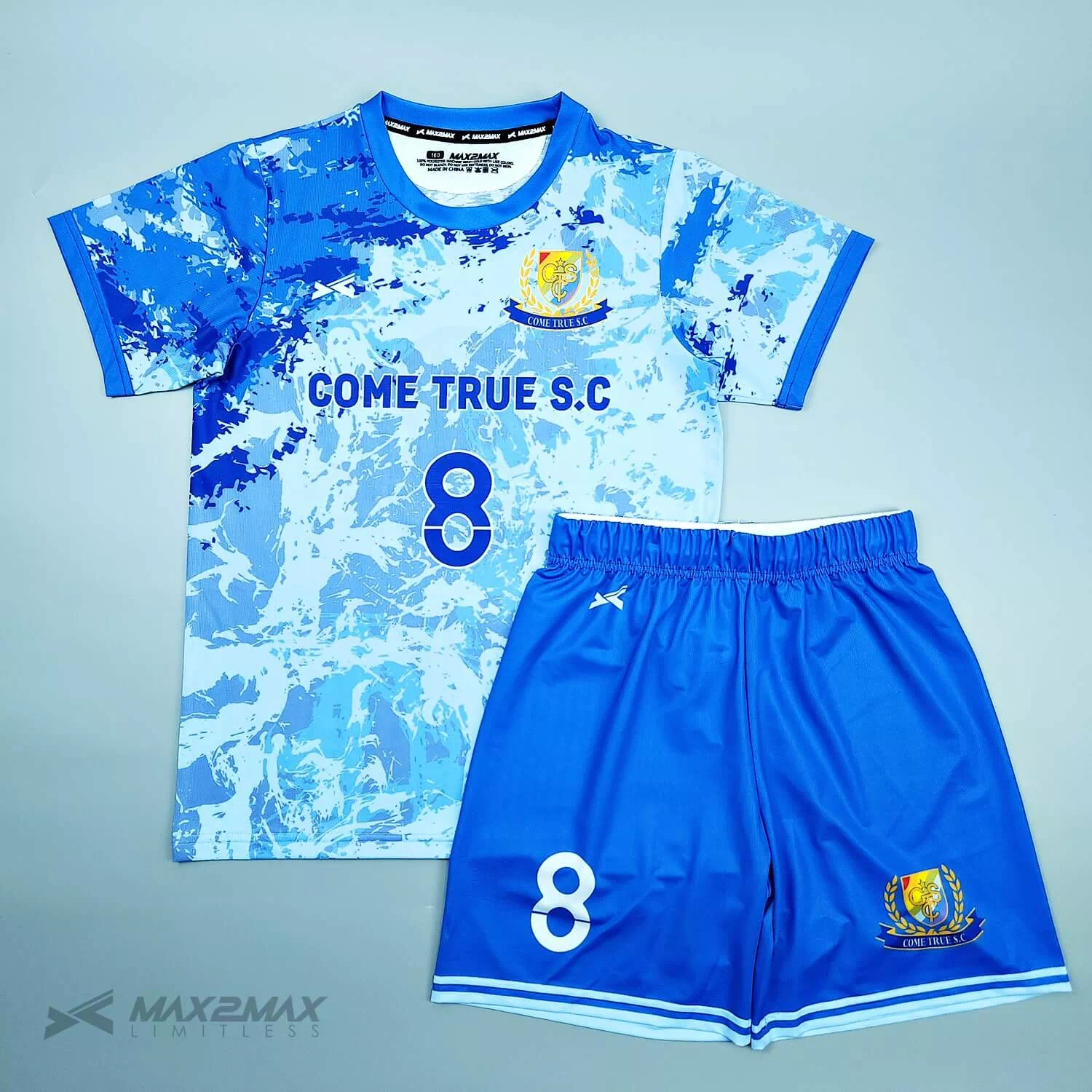 COME TRUE サッカーユニフォーム カスタム