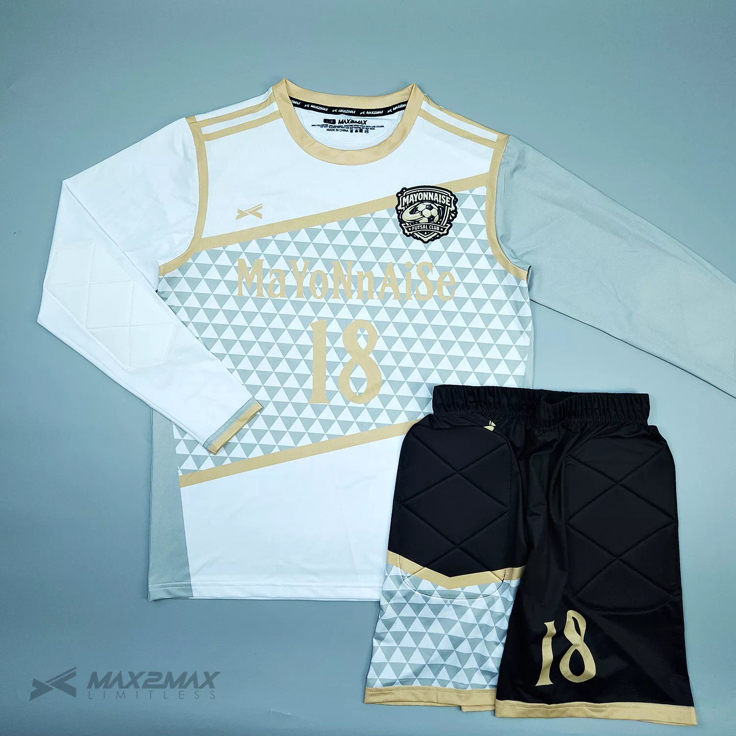 サッカーユニフォーム –MaYoNnAiSe_GK_1st