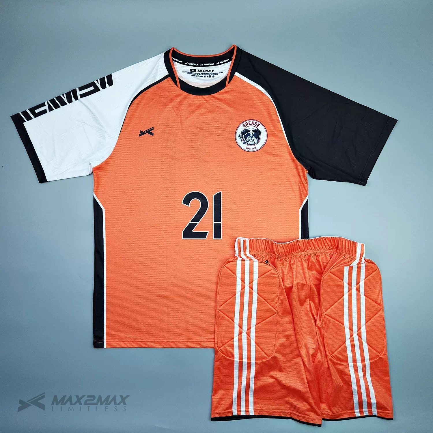 サッカーユニフォーム –GREASE FC_GK_1st